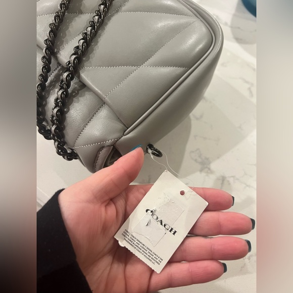 Coach Pillow Madison Shoulder Bag With Quilting - Picture 4 of 10